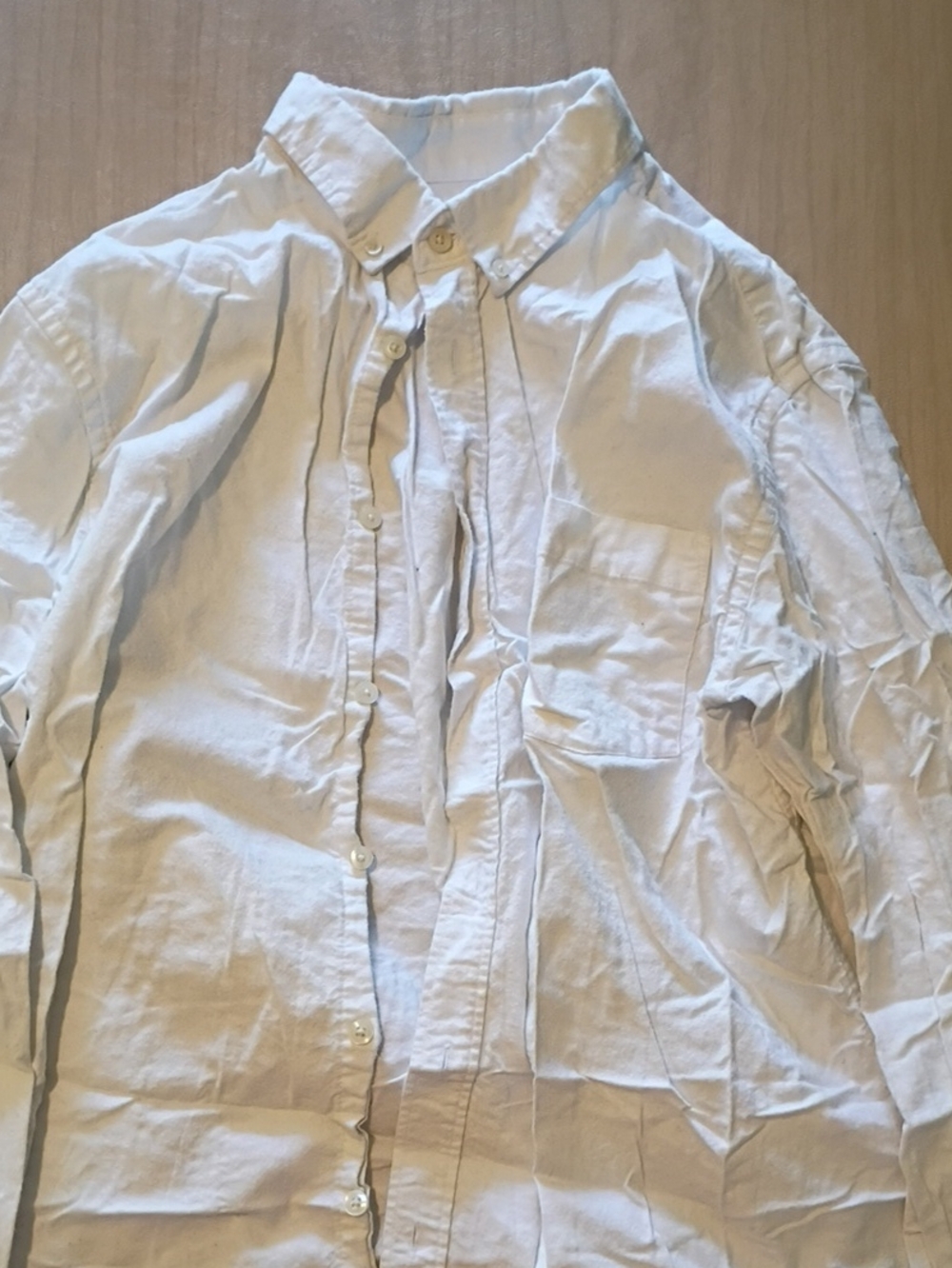 Casual White Button-Down Shirt - Everyday Essential